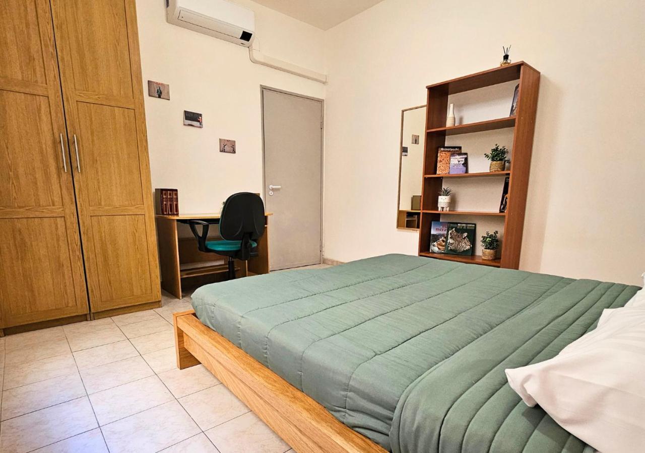 Urban Street Apartment Roma Екстер'єр фото